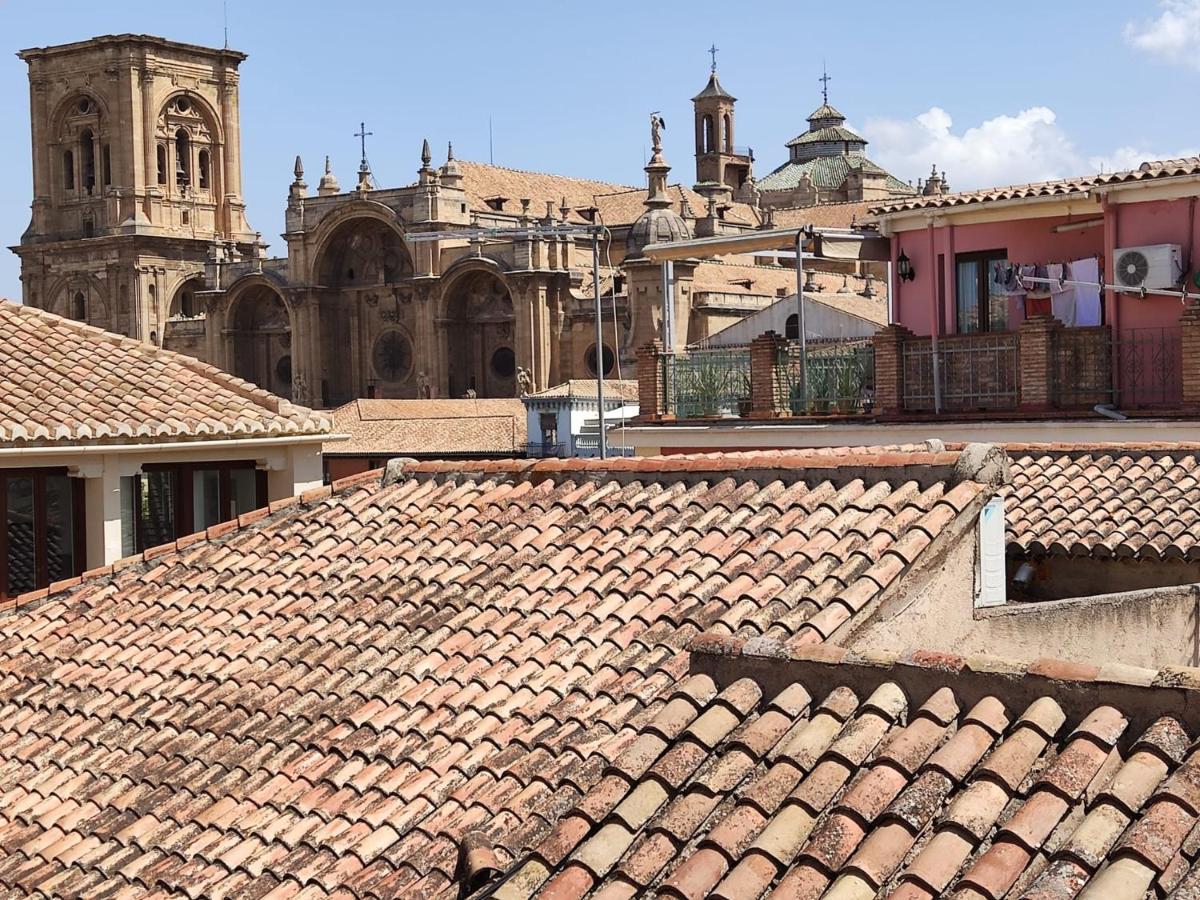 Atico Con Vistas En Granada Centro Apartment Luaran gambar