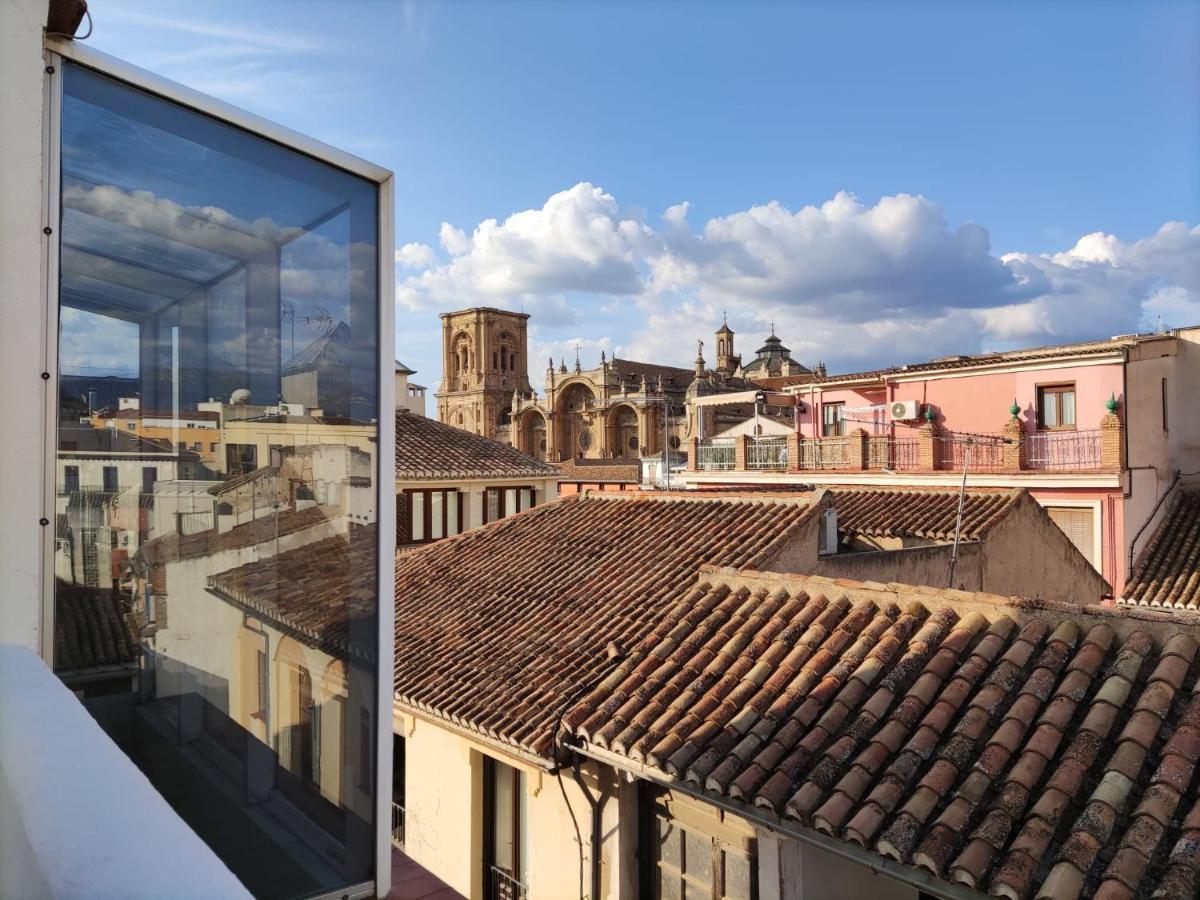 Atico Con Vistas En Granada Centro Apartment Luaran gambar