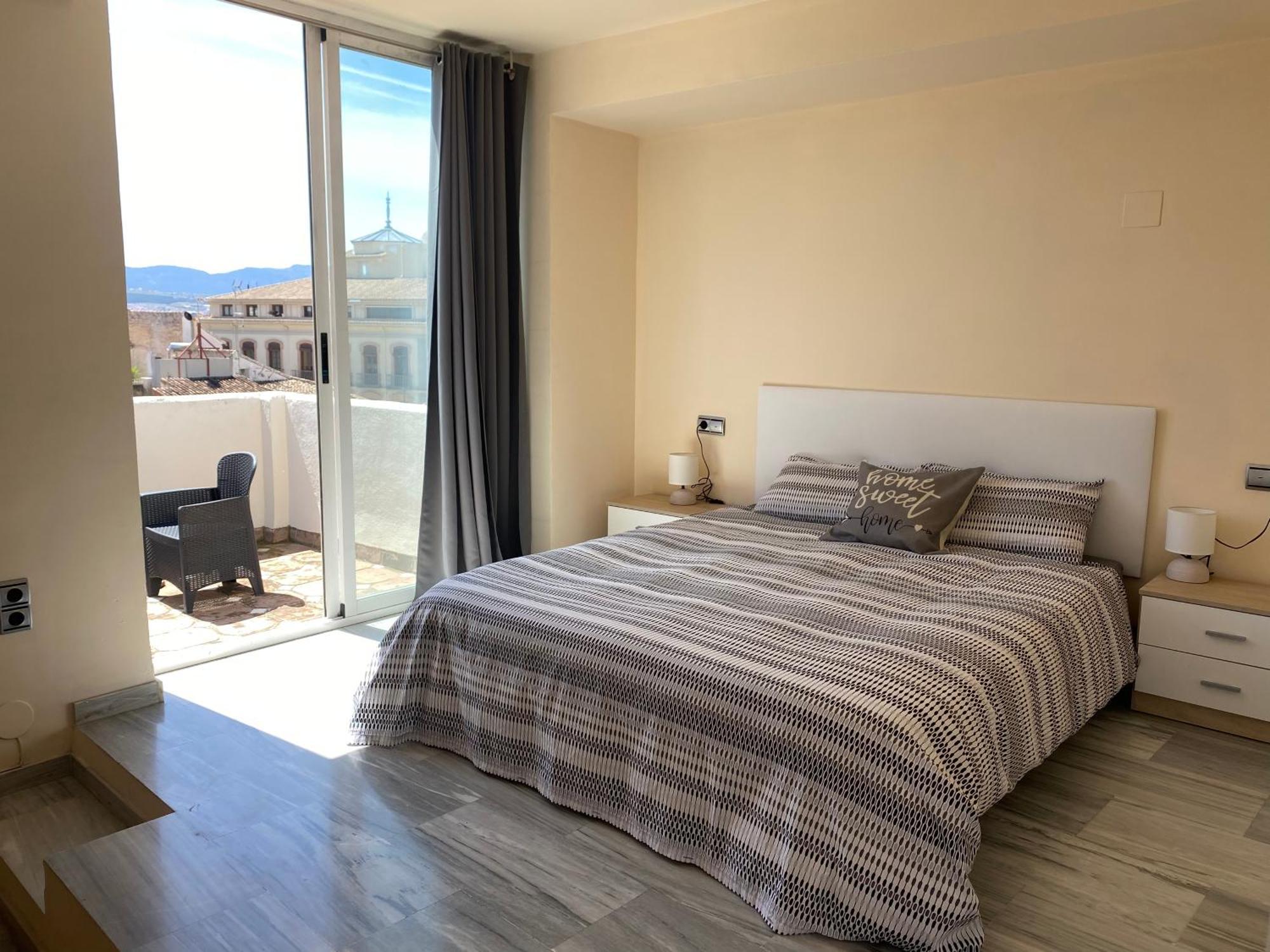 Atico Con Vistas En Granada Centro Apartment Luaran gambar
