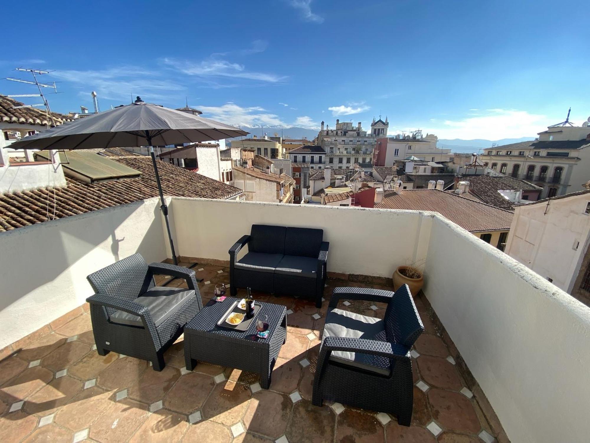 Atico Con Vistas En Granada Centro Apartment Luaran gambar